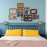 Colourful Modern Flat / Balcony / Charles Bridge